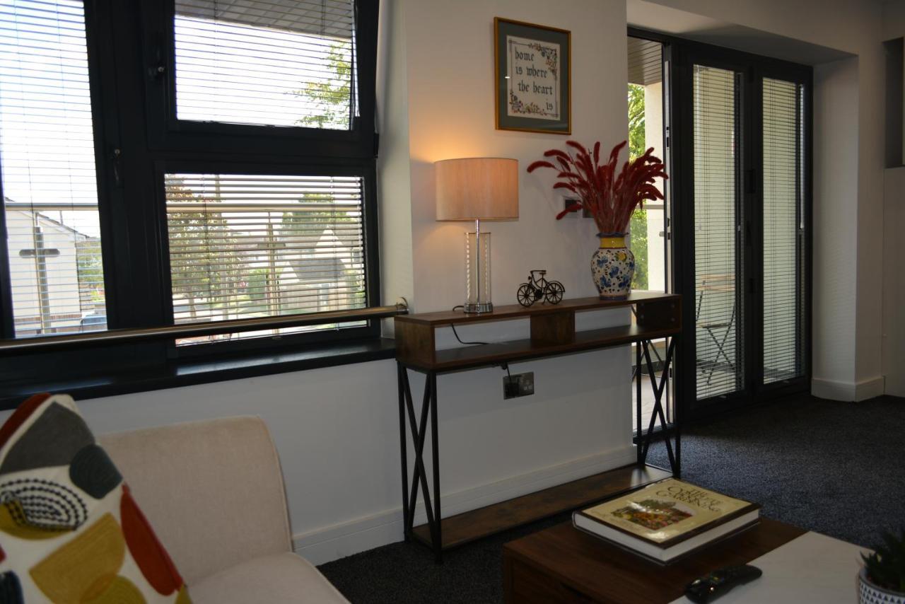 5 Jarn Court. Apartment Oxford Luaran gambar